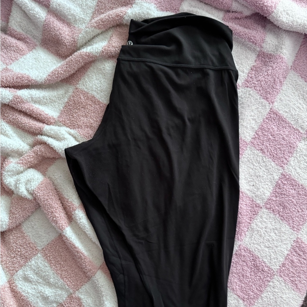 Size 20 lululemon Align 28” leggings black